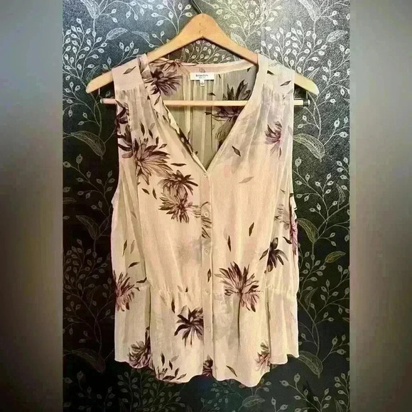Babaton Tops - Aritzia Babaton • 100% Silk, Sheer Button-up Floral Tank
